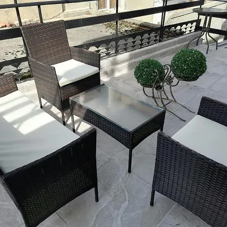 Appartement влад-дом за 3-ма с кухня *