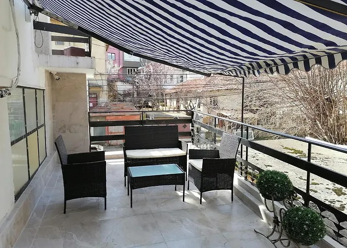 Апартамент влад-дом за 3-ма с кухня *